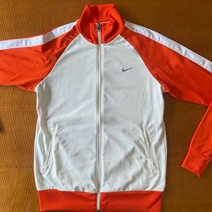 BRAND NEW W/O TAGS NIKE TRACK JACKET